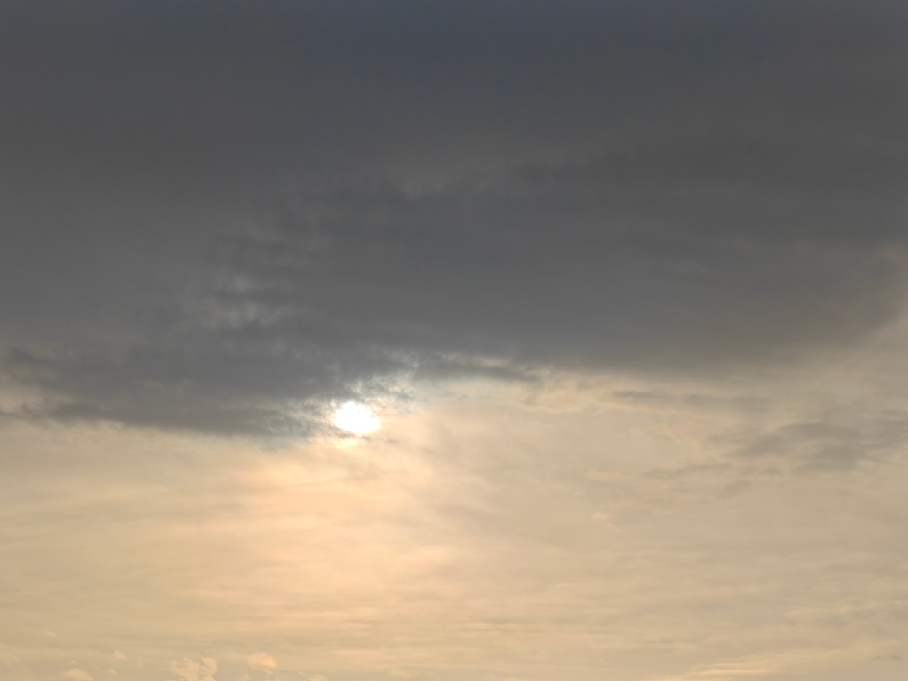 Gray haze